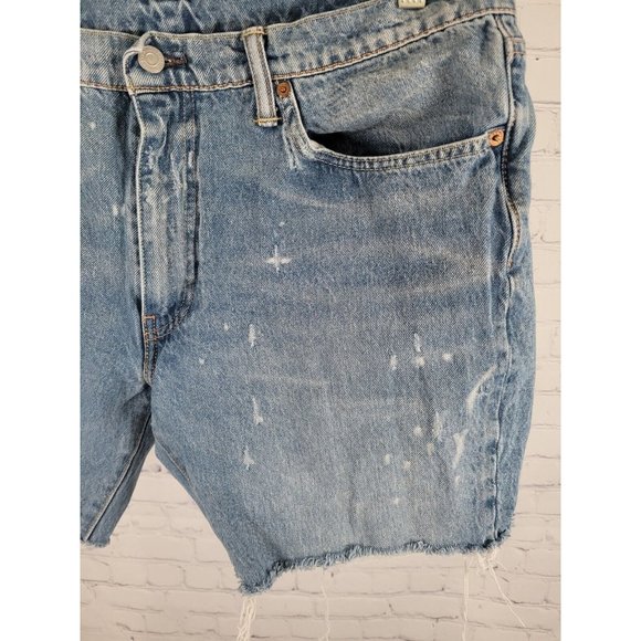 Men's Levis 511 Distressed Cut Off Jean Shorts Size 38 Made in Poland - Picture 6 of 12